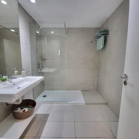 Moderno Apartamento Cerca De La Playa 18 *